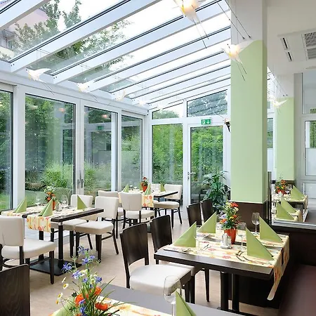 Hotell Phönix 3*