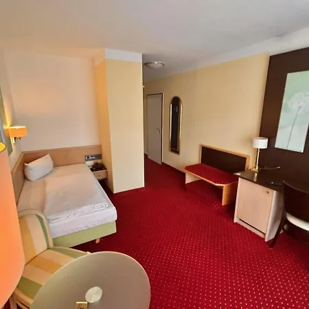 Phönix Hotell 3*